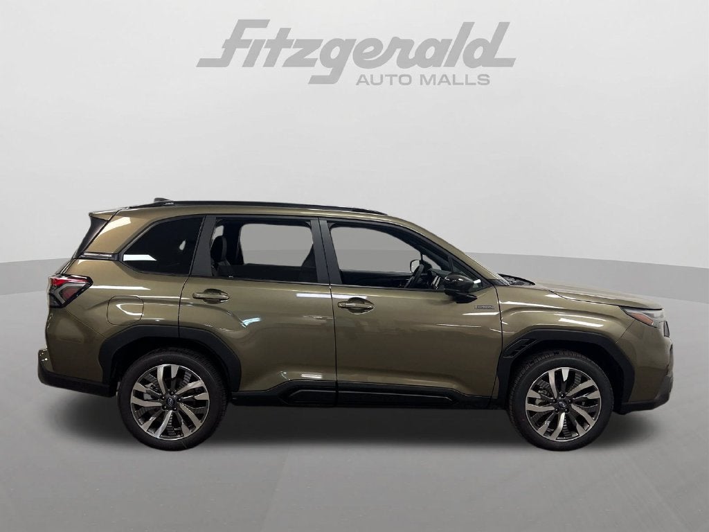 2026 Subaru FORESTER Touring Hybrid
