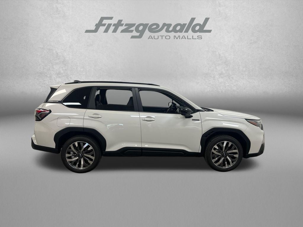 2026 Subaru FORESTER Touring Hybrid