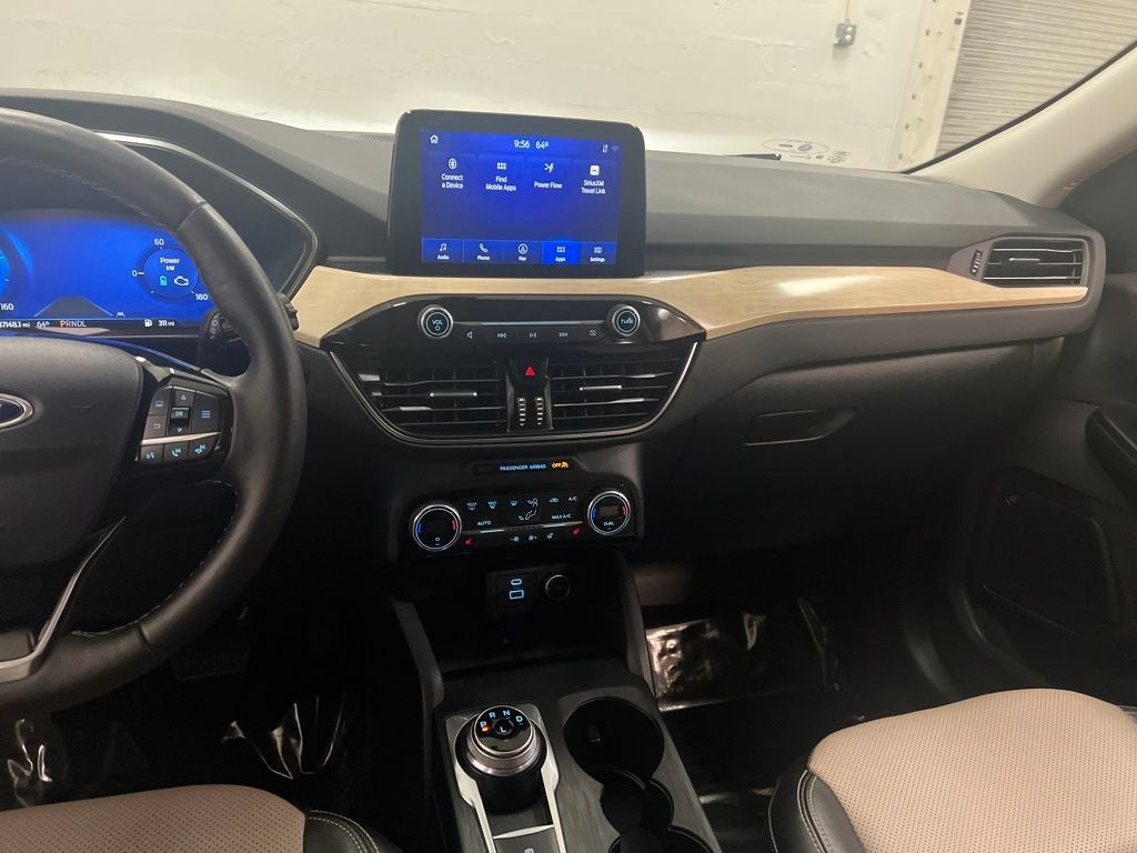 2021 Ford Escape Titanium Hybrid