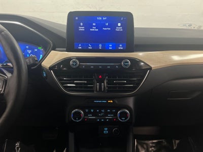 2021 Ford Escape Titanium Hybrid