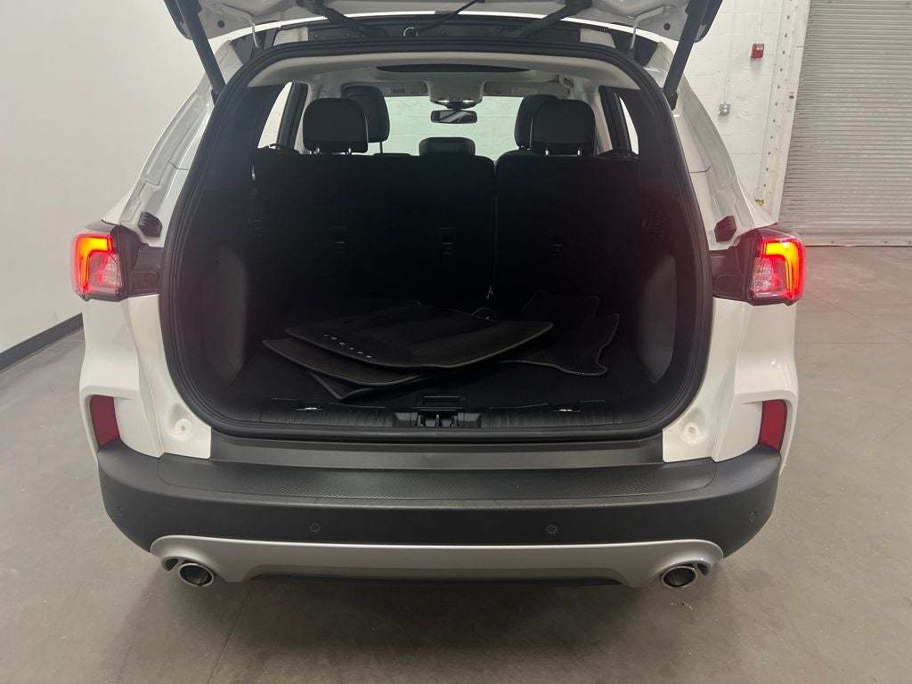 2021 Ford Escape Titanium Hybrid