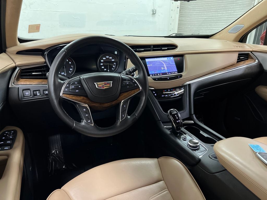 2020 Cadillac XT5 Premium Luxury