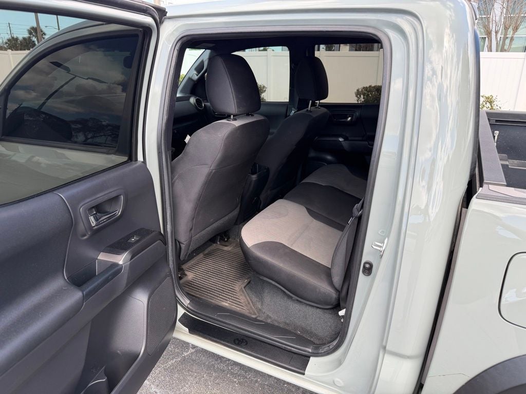 2022 Toyota Tacoma TRD Off-Road V6