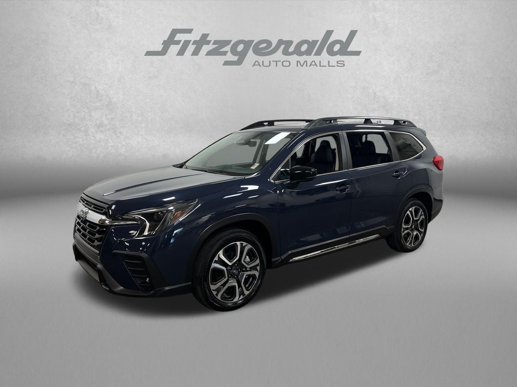 2025 Subaru Ascent Limited 7 Passenger's photo