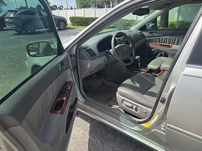 2005 Toyota Camry XLE