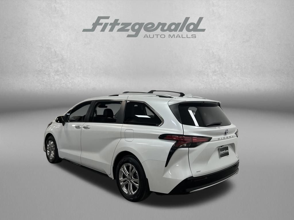 2022 Toyota Sienna Platinum 7 Passenger