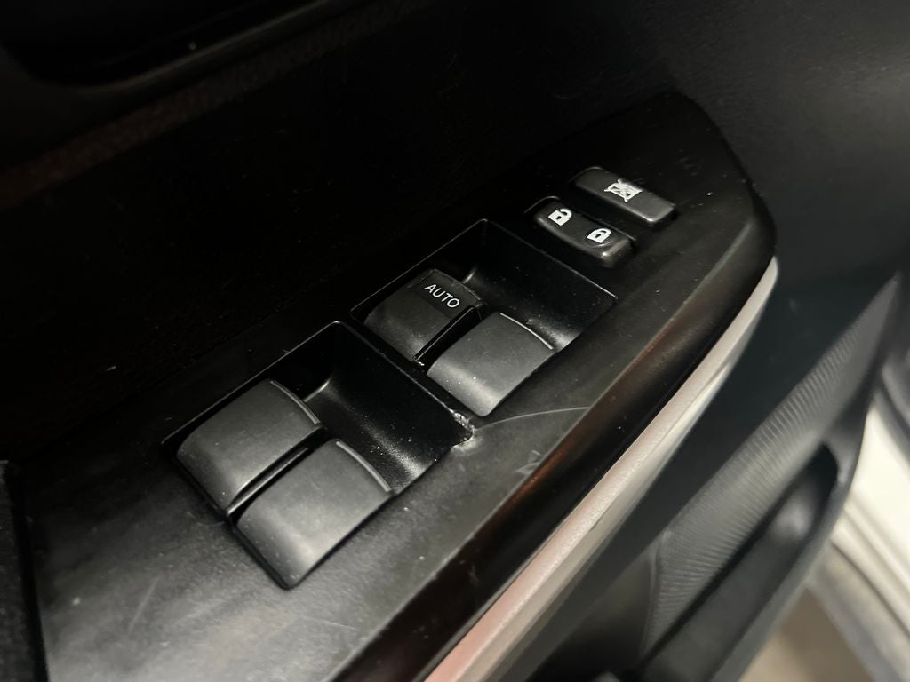 2016 Toyota Tundra SR5