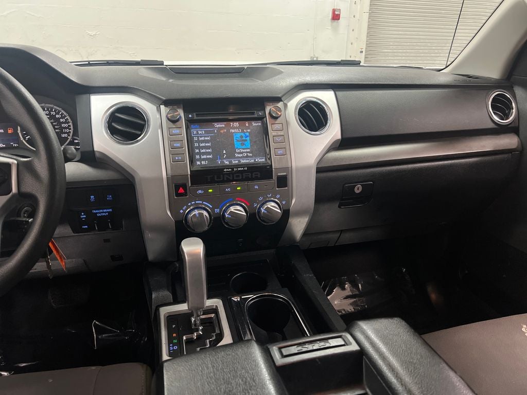 2016 Toyota Tundra SR5