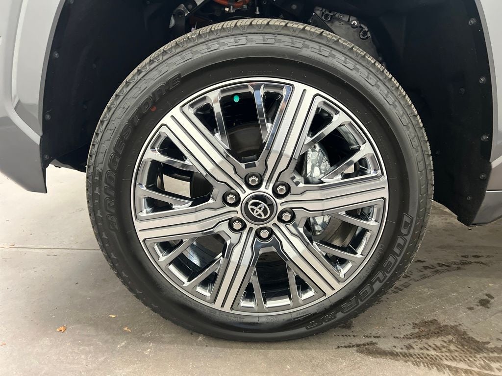 2025 Toyota Tundra Hybrid Capstone