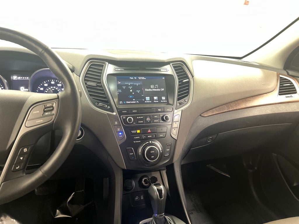 2017 Hyundai Santa Fe Limited Ultimate