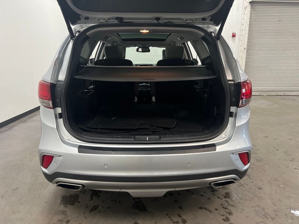 2017 Hyundai Santa Fe Limited Ultimate