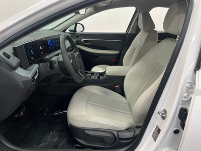2025 Hyundai Sonata SE