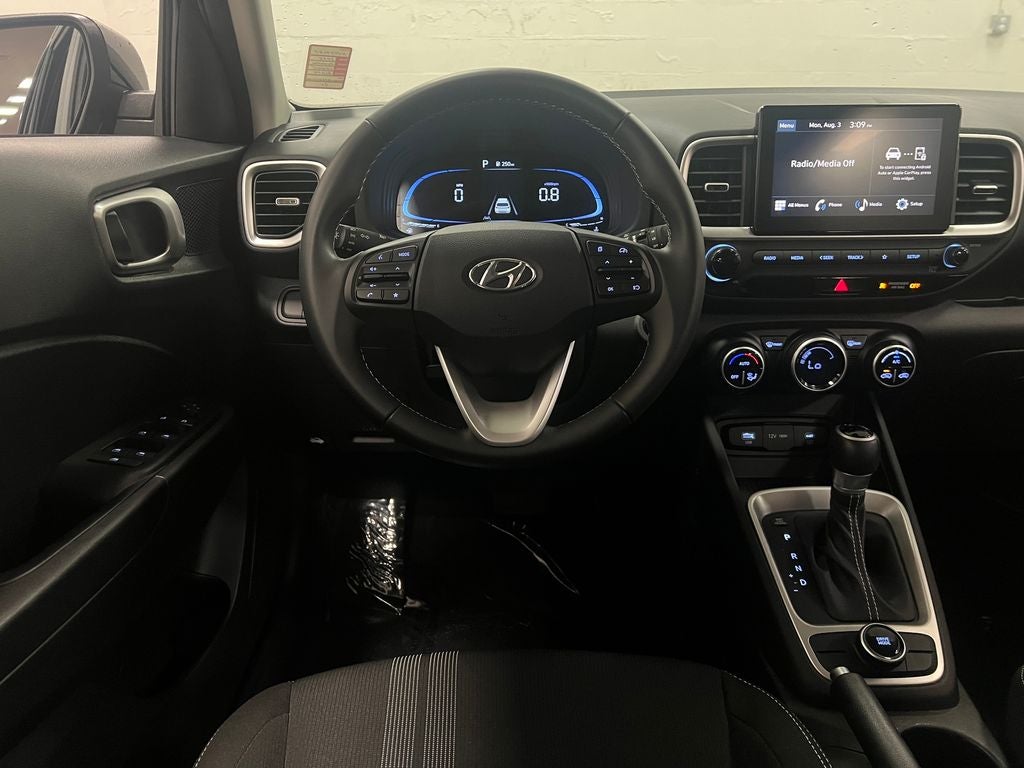 2024 Hyundai Venue SEL
