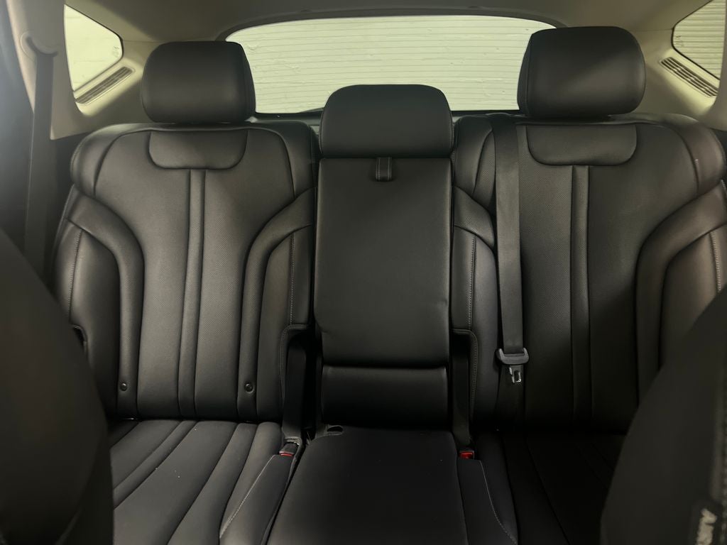 2025 Genesis GV80 2.5T