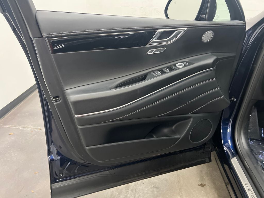 2025 Genesis GV80 2.5T