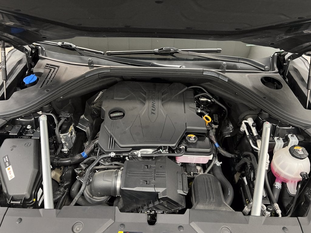 2025 Genesis GV70 2.5T