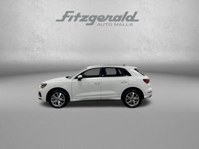 2023 Audi Q3 Premium quattro