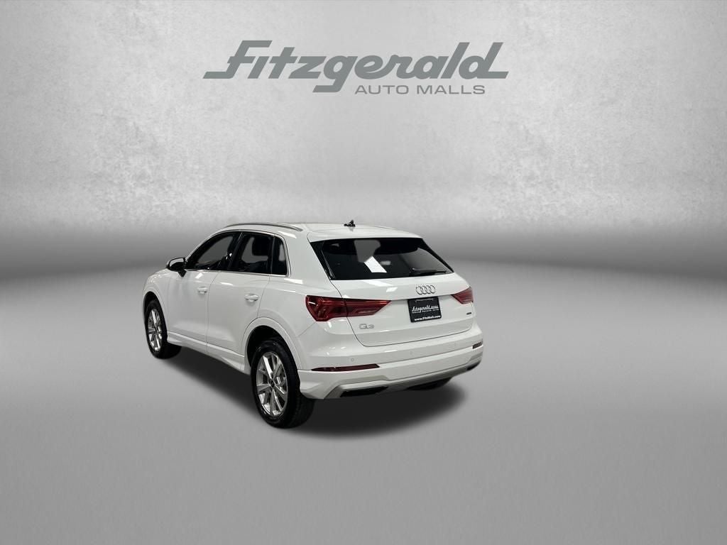 2023 Audi Q3 Premium quattro