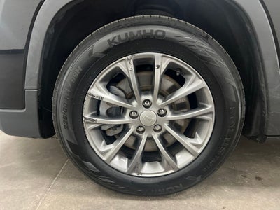 2019 Jeep Cherokee Latitude Plus FWD