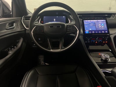 2025 Jeep Grand Cherokee Limited 4x2