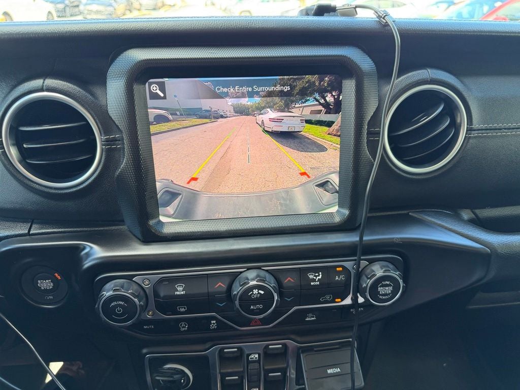 2023 Jeep Gladiator Overland