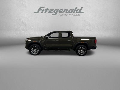 2025 GMC Canyon 4WD Denali
