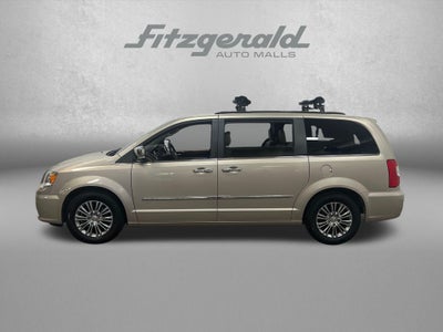 2014 Chrysler Town & Country Touring-L