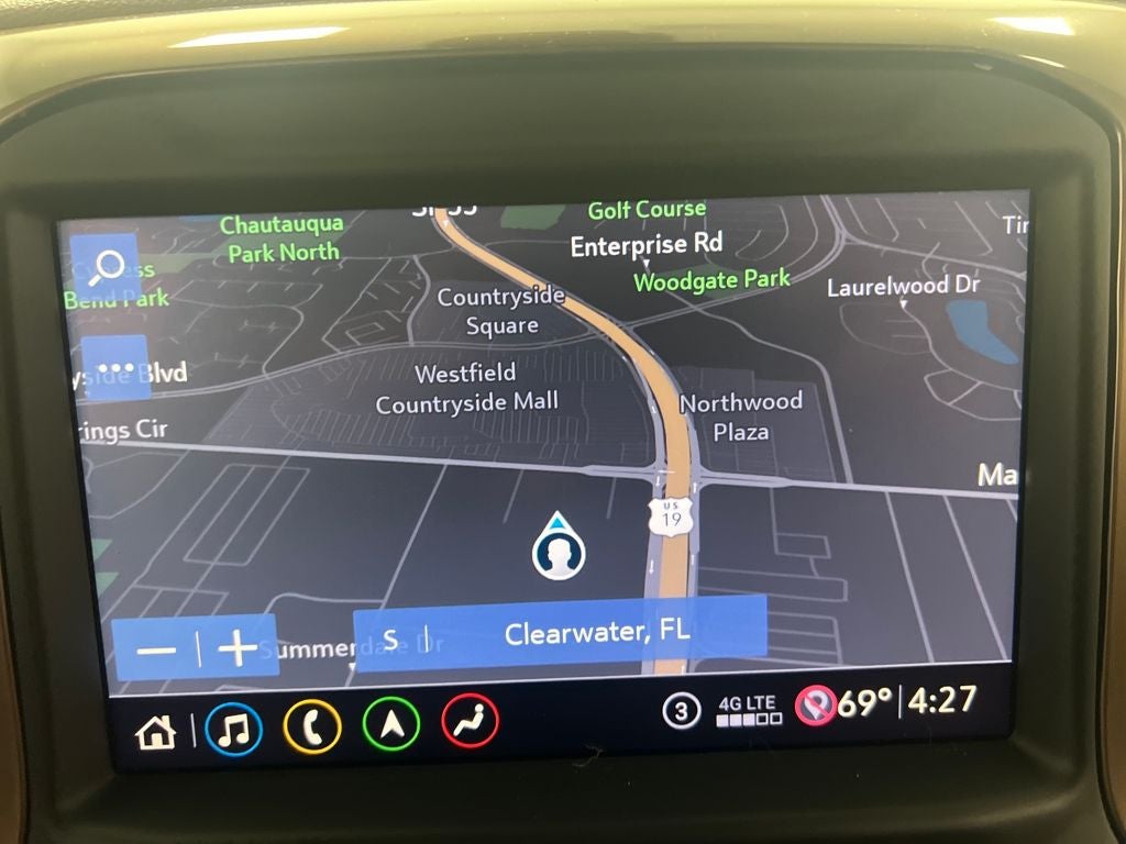 2020 Chevrolet Silverado 1500 4WD Crew Cab Short Bed High Country