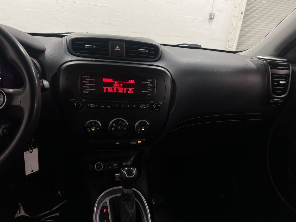 2015 Kia Soul Base