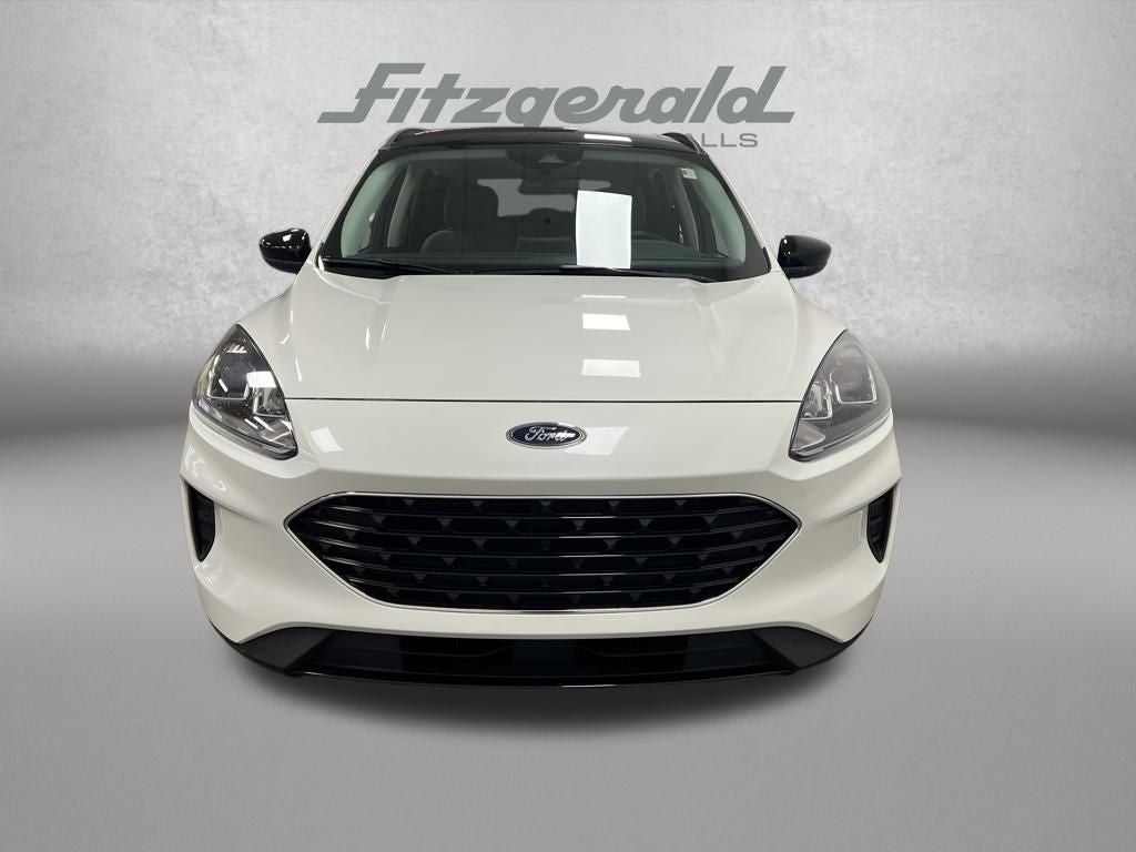 2021 Ford Escape SE Hybrid