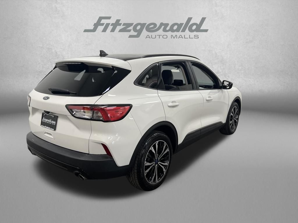 2021 Ford Escape SE Hybrid