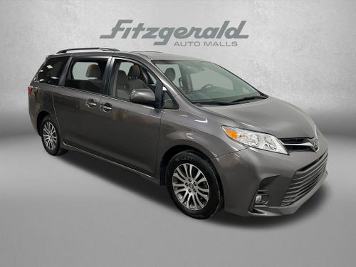 2019 Toyota Sienna XLE 8 Passenger