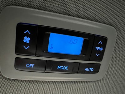 2019 Toyota Sienna XLE 8 Passenger