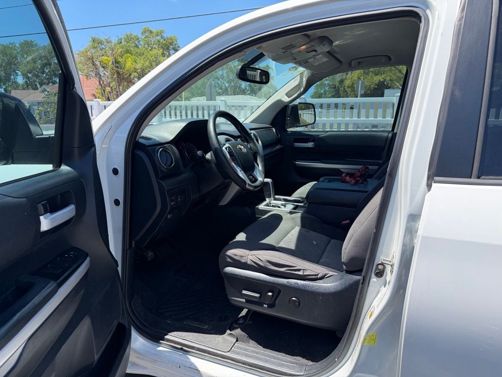 2016 Toyota Tundra SR5