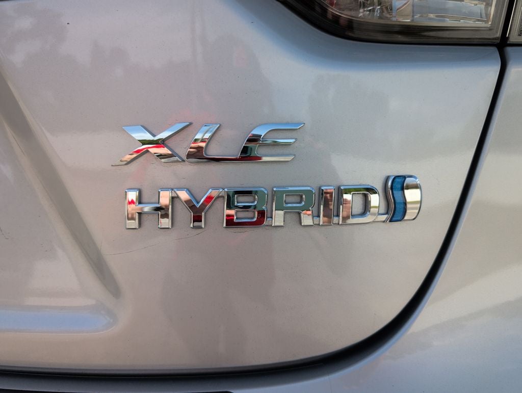 2024 Toyota Corolla Hybrid XLE
