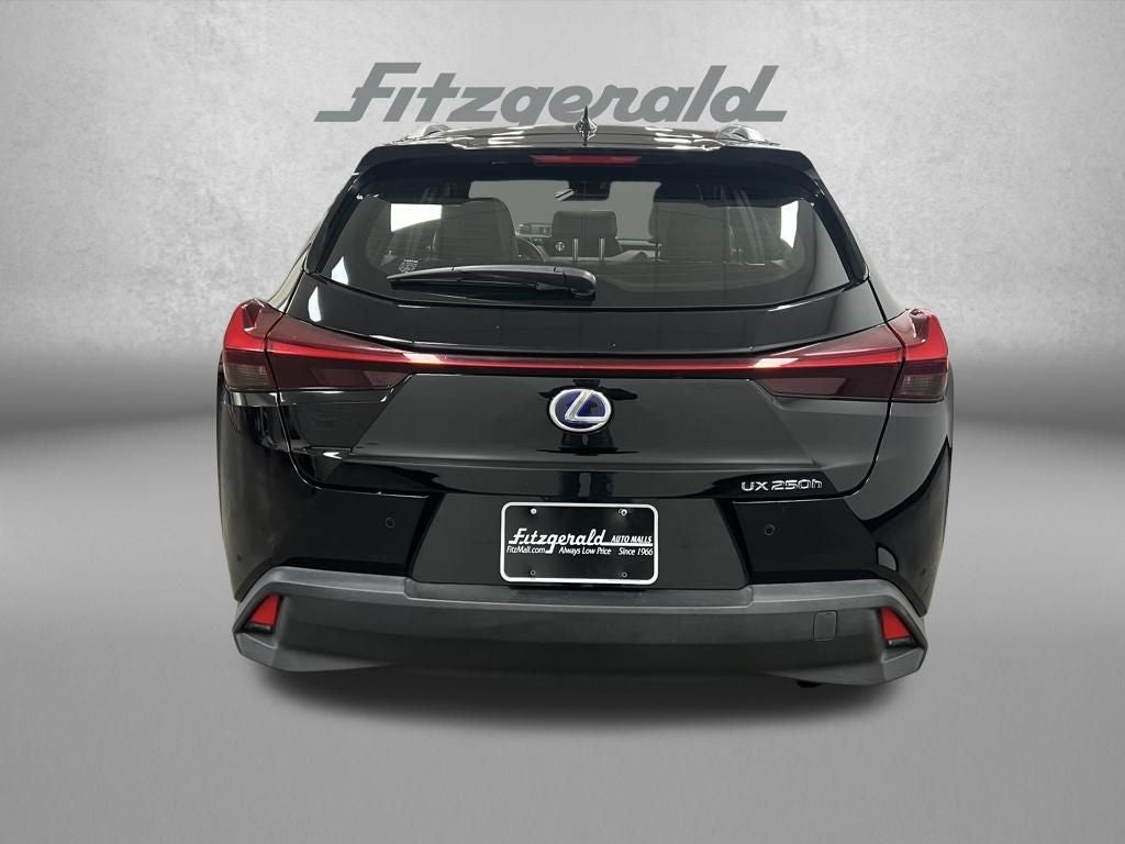 2022 Lexus UX 250h Base