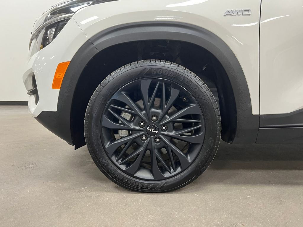 2022 Kia Seltos Nightfall