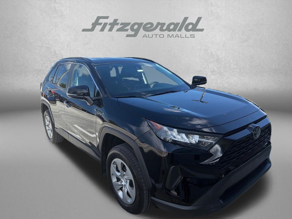 2019 Toyota RAV4 LE